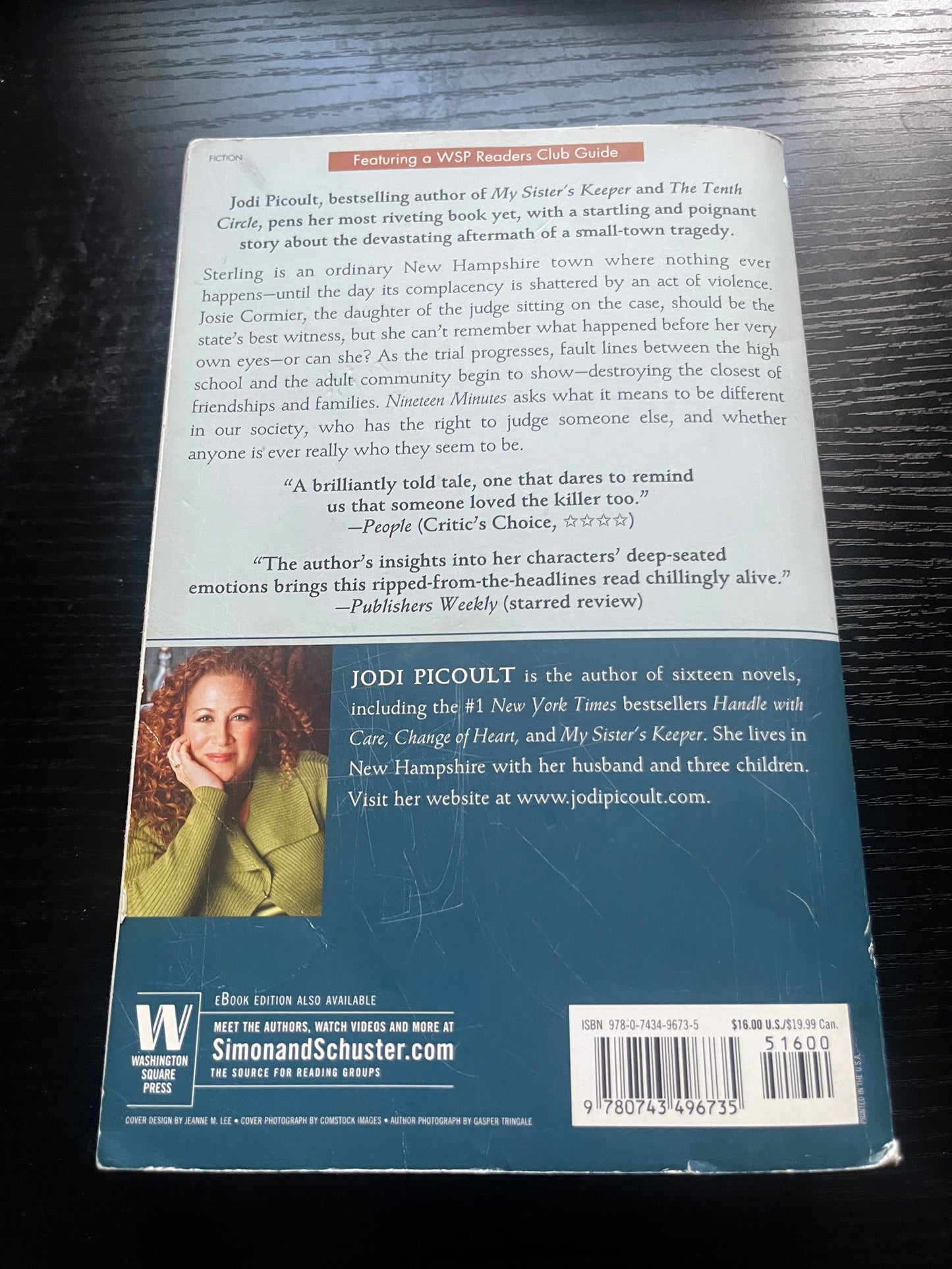 NINETEEN MINUTES by Jodi Picoult