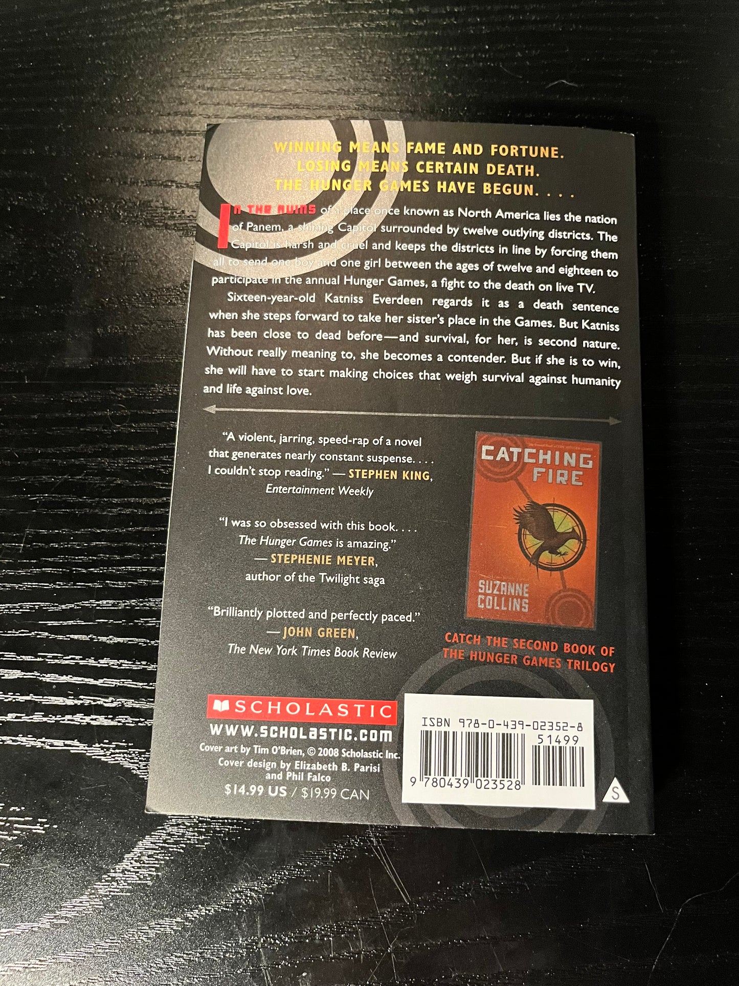 THE HUNGER GAMES (HUNGER GAMES, BOOK ONE) by Suzanne Collins