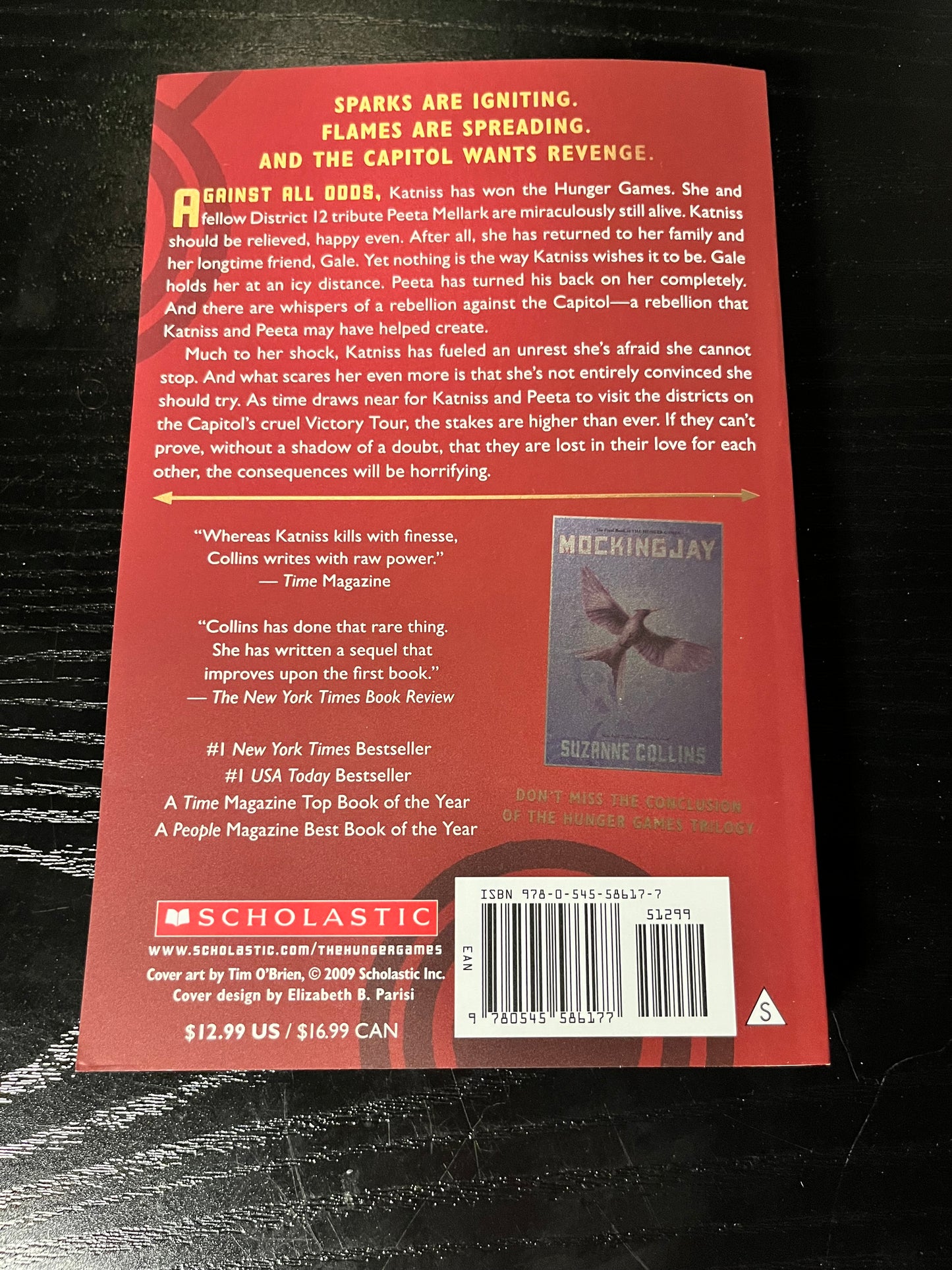 CATCHING FIRE (HUNGER GAMES, BOOK TWO) by Suzanne Collins