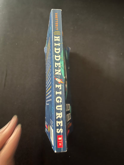 HIDDEN FIGURES: Young Readers' Edition by Margot Lee Shetterly
