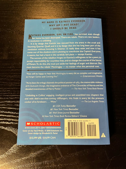 MOCKINGJAY (HUNGER GAMES, BOOK THREE) by Suzanne Collins