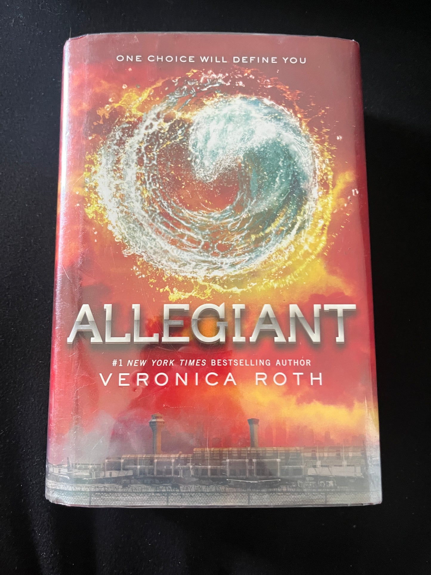 ALLEGIANT by Veronica Roth