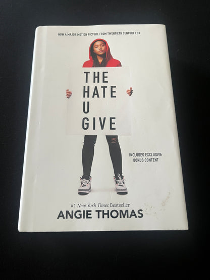 THE HATE U GIVE by Angie Thomas