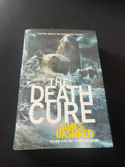 THE DEATH CURE by James Dashner